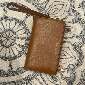 Michael Kors Wristlet